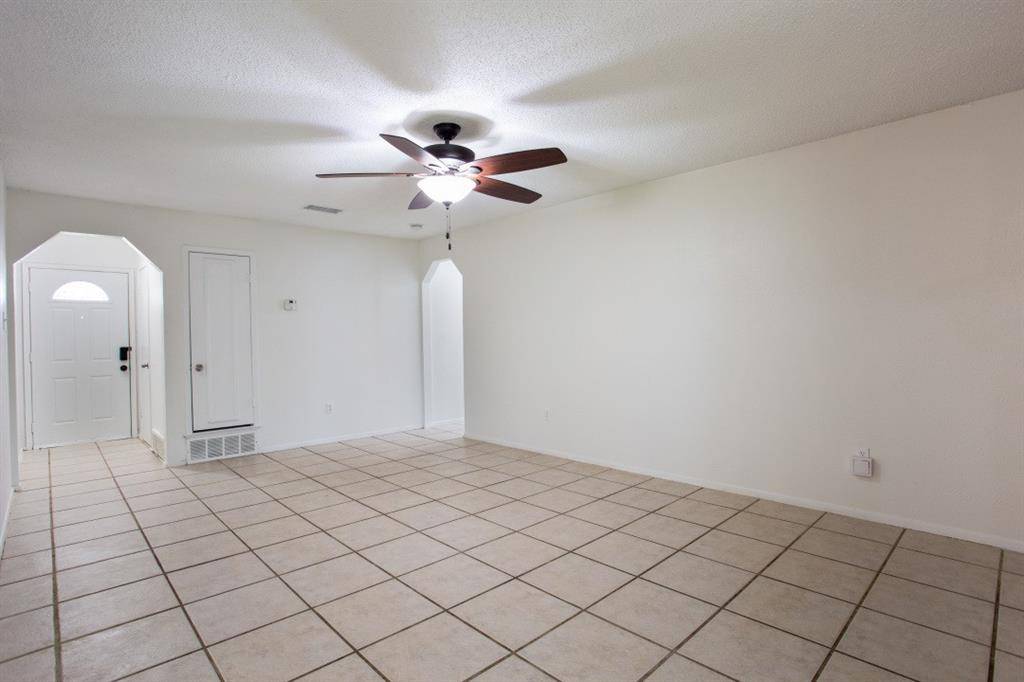 North Richland Hills, TX 76182,6401 Dorchester Trail