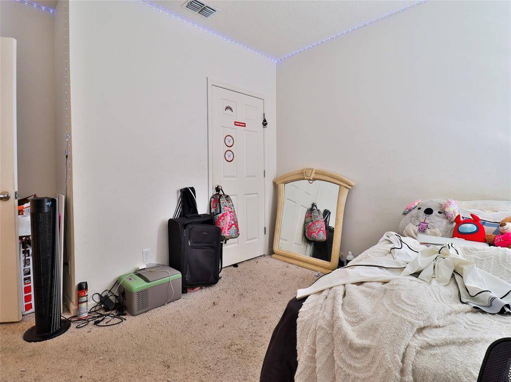 Port St Lucie, FL 34953,1997 SW Cycle St