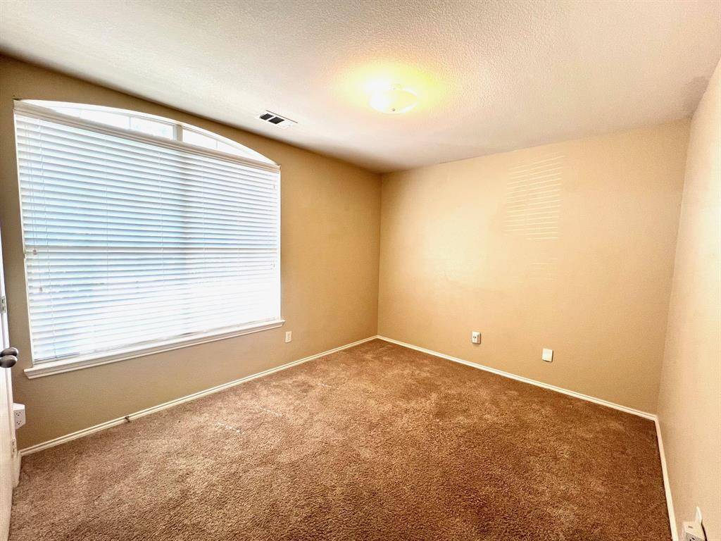 Aubrey, TX 76227,1249 Sandpiper