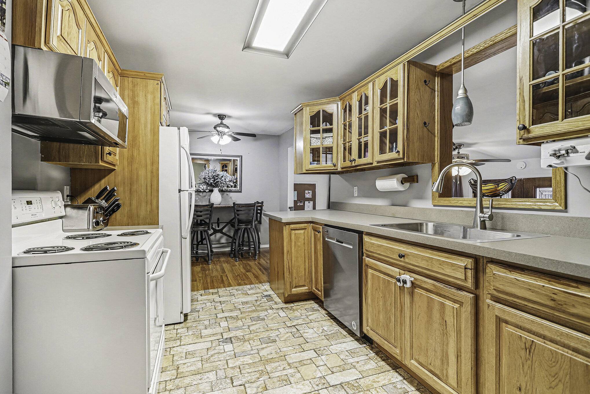 Kalamazoo, MI 49009,6850 S 1st ST