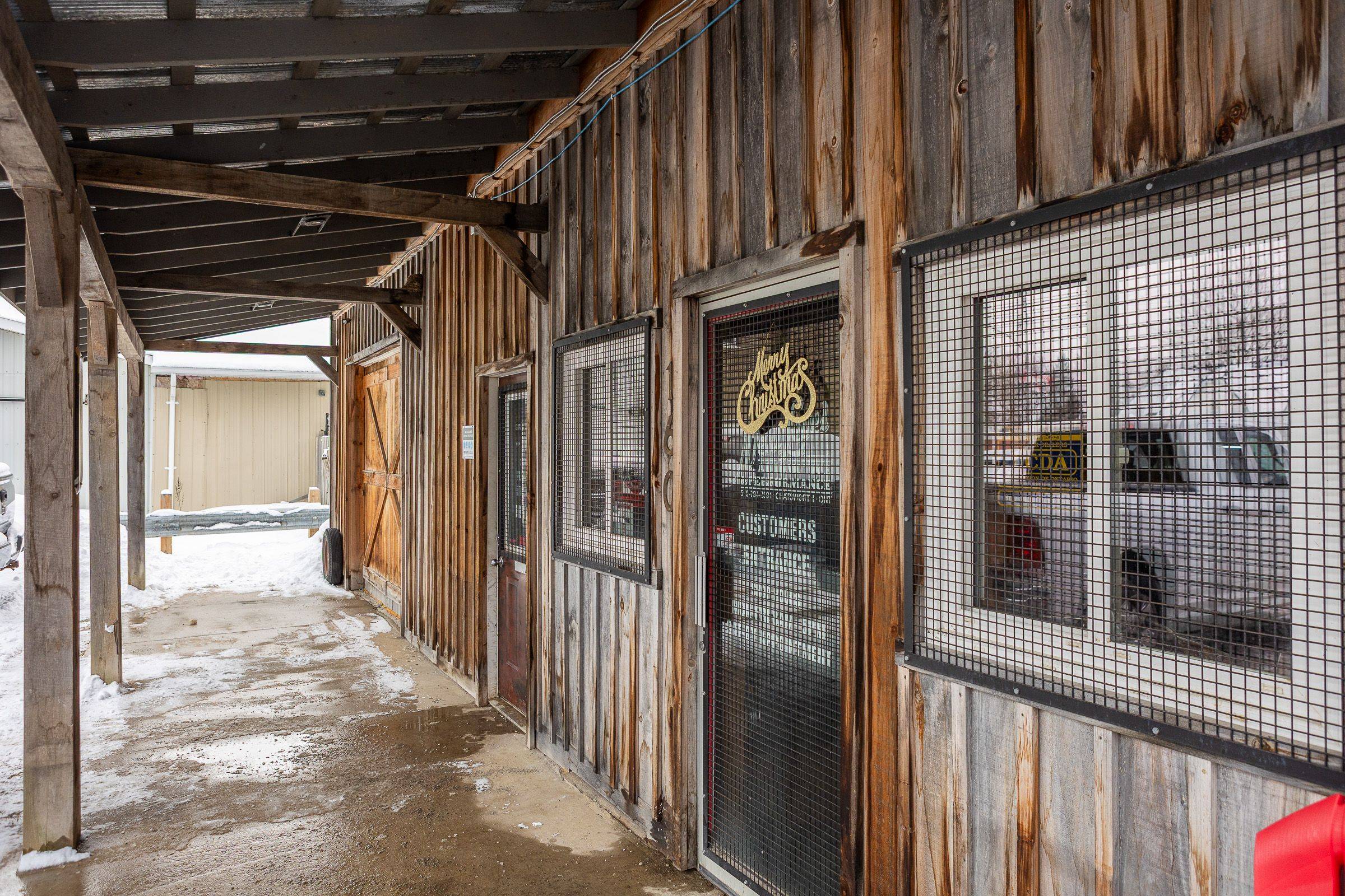 Chatsworth, ON N0H 1G0,160 Garafraxa ST