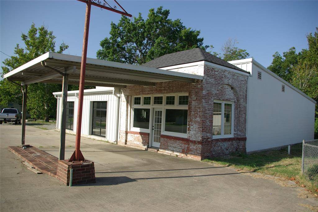 Van Alstyne, TX 75495,306 S Waco Street