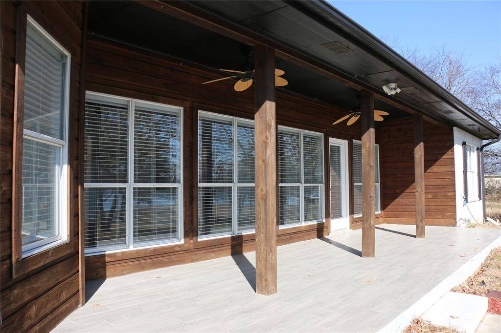 Quinlan, TX 75474,2858 Waters Edge