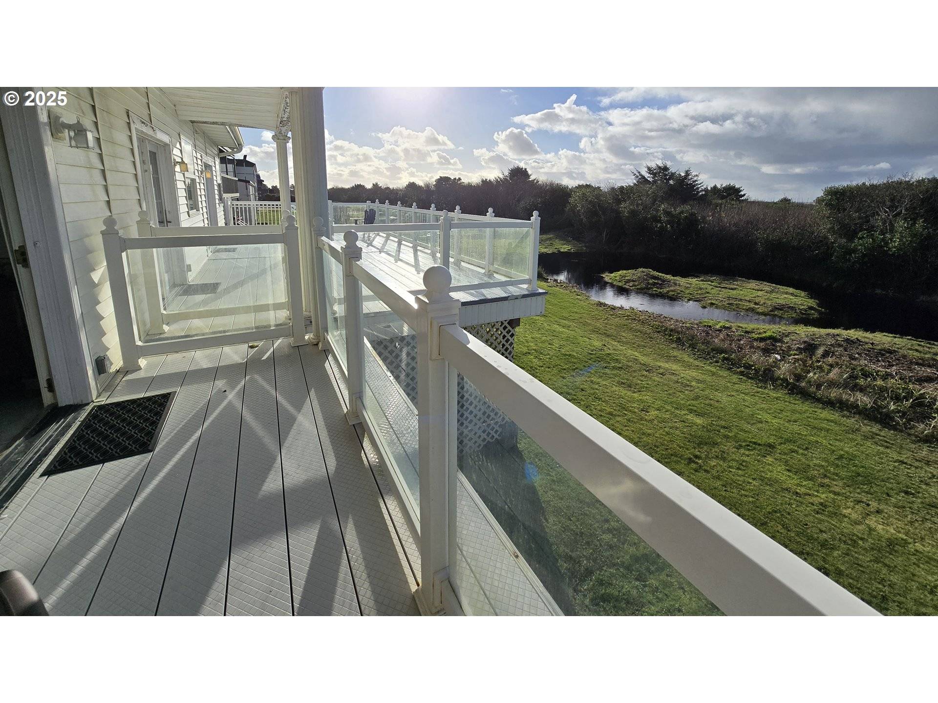 Ocean Shores, WA 98569,855 Ocean Shores BLVD #103