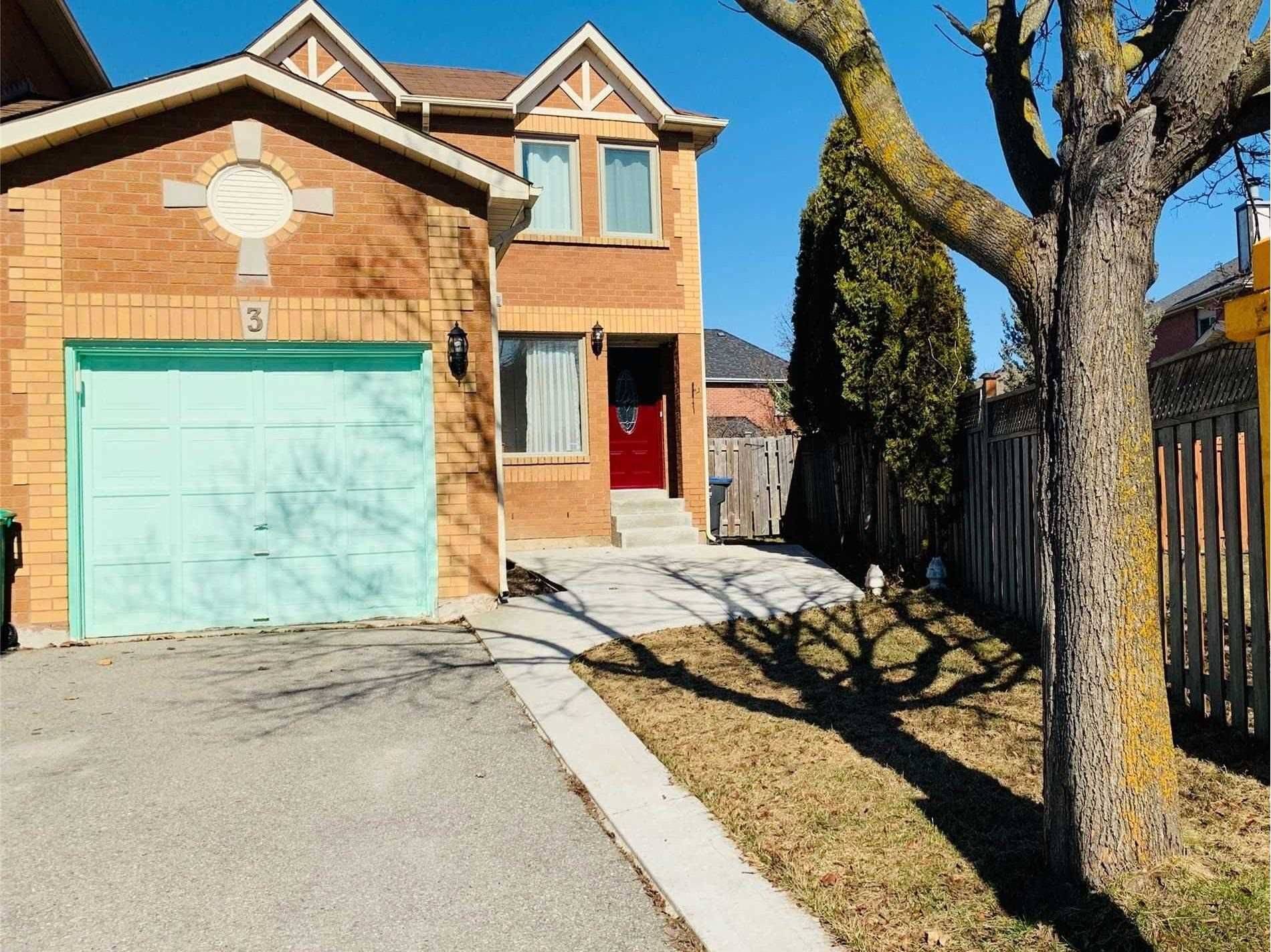 Brampton, ON L6Y 4T3,3 Mullis CRES