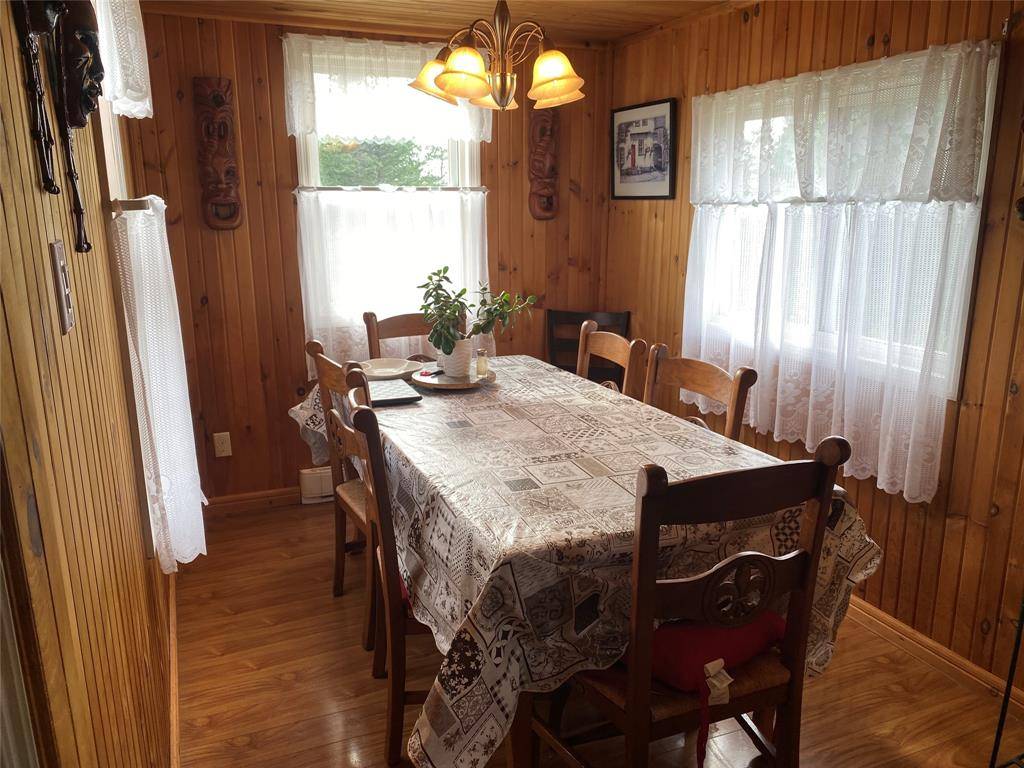 Mobile, NL A0A 3A0,90 Mobile First Pond Road