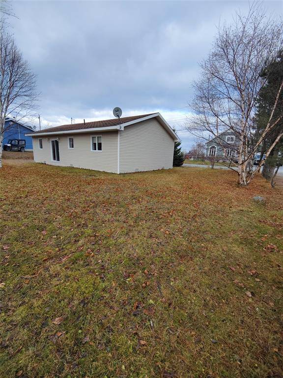 Glovertown, NL A0G 2M0,4 Steadyview Drive
