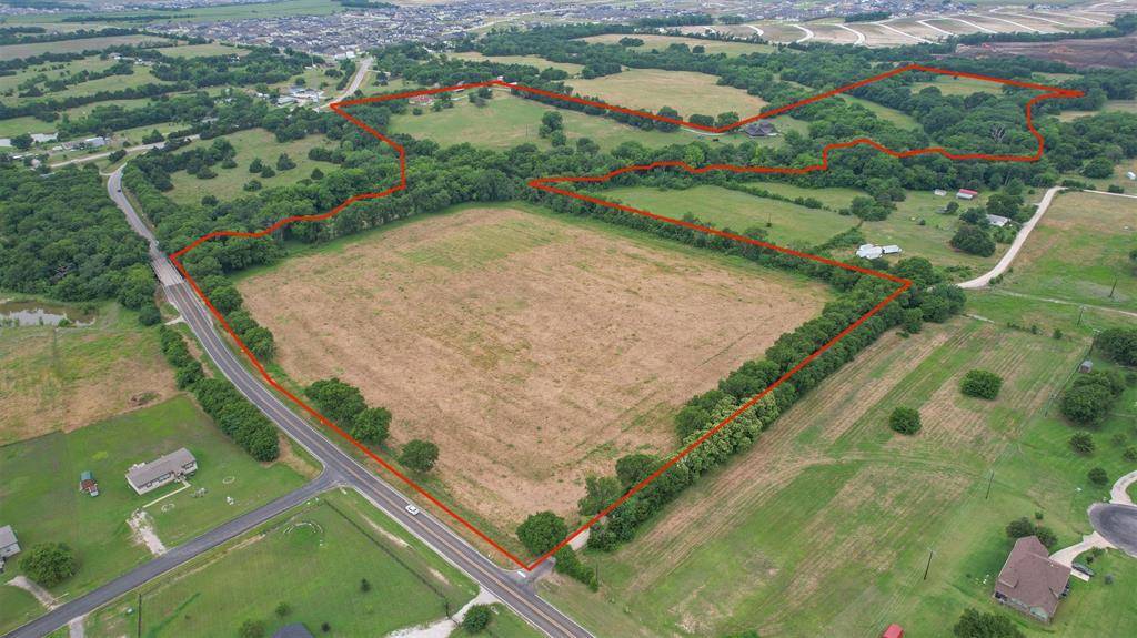 Mckinney, TX 75071,4196 County Road 1001