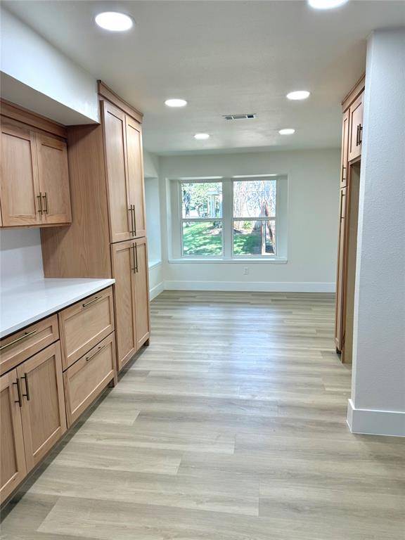 Fort Worth, TX 76120,821 Sylvan Drive