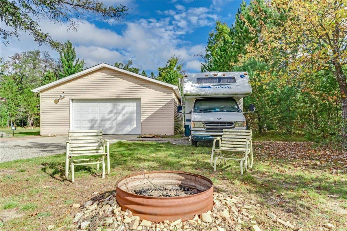 Hale, MI 48739,6548 Belfry TRL