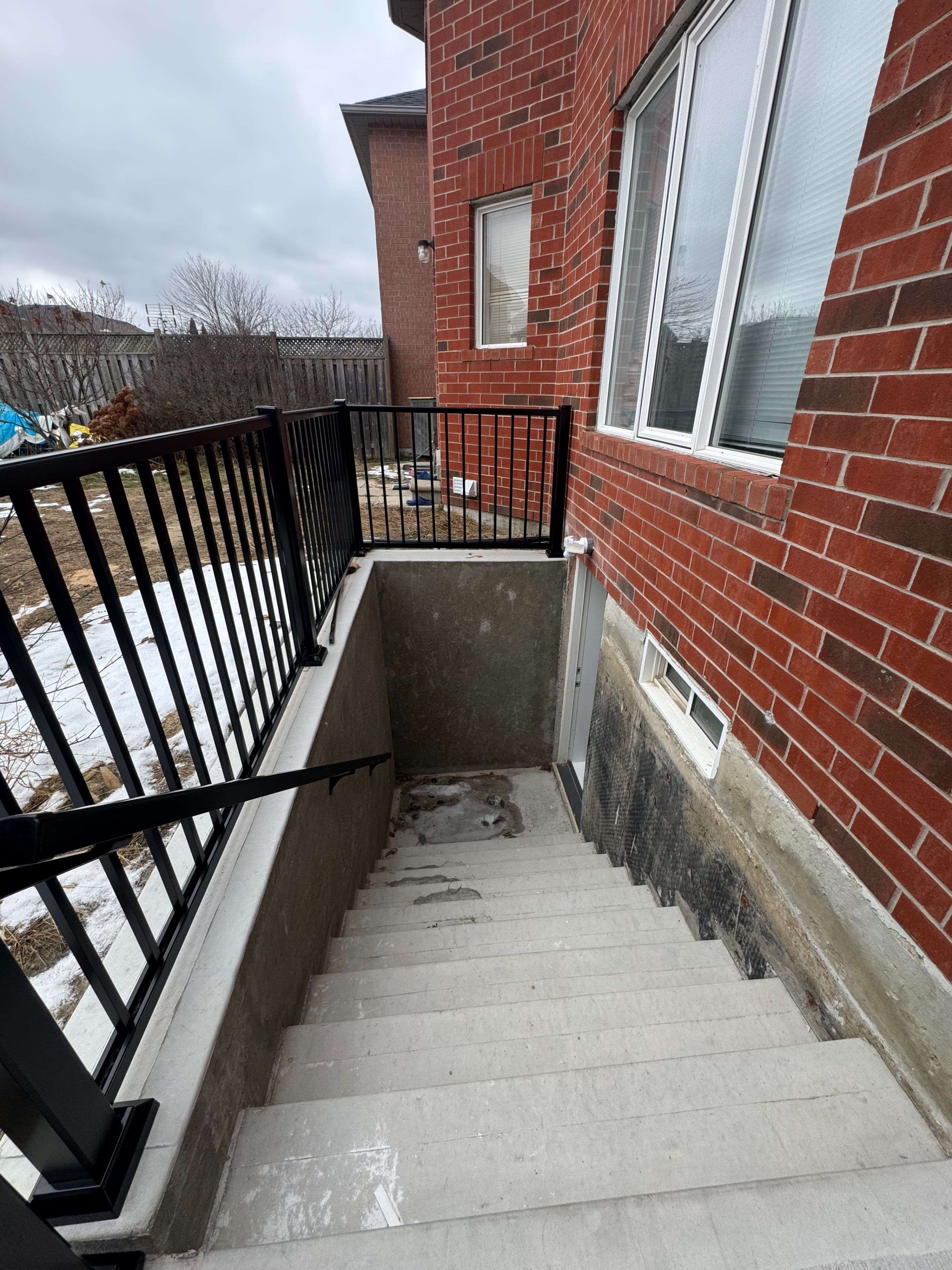 Oshawa, ON L1K 2V5,1215 Wadebridge CRES N #Bsmnt