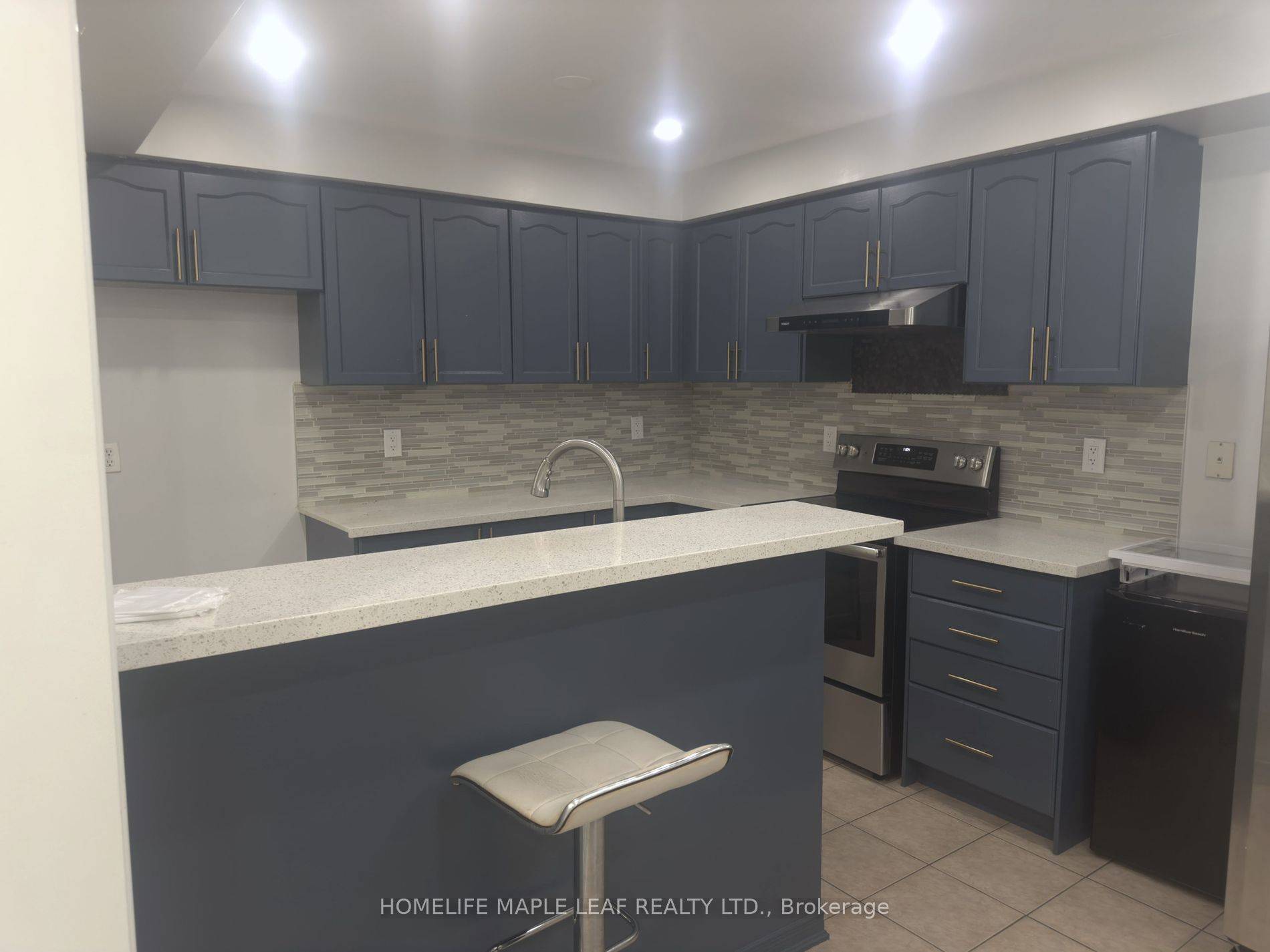 Brampton, ON L6R 0J5,5 Soapstone TRL #Upper