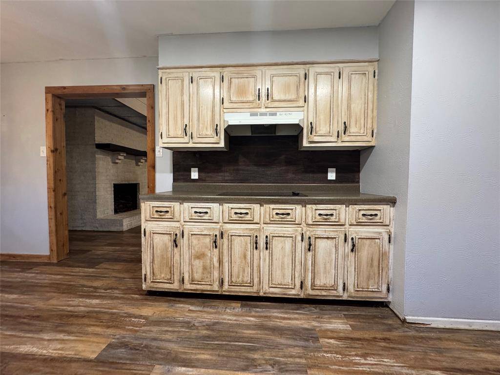 Powderly, TX 75473,176 CR 45080