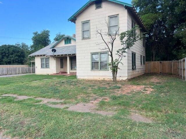 Vernon, TX 76384,1828 Houston Street