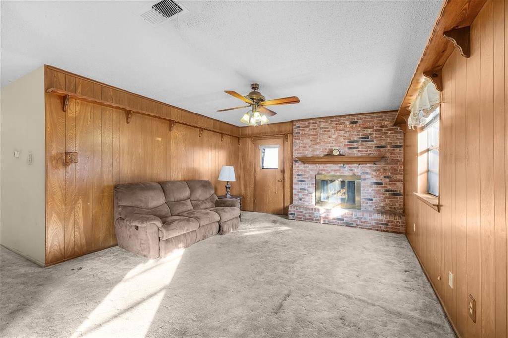 Weatherford, TX 76086,601 State Street