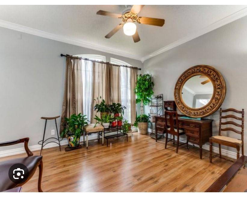 Garland, TX 75040,2306 Edinburgh Way