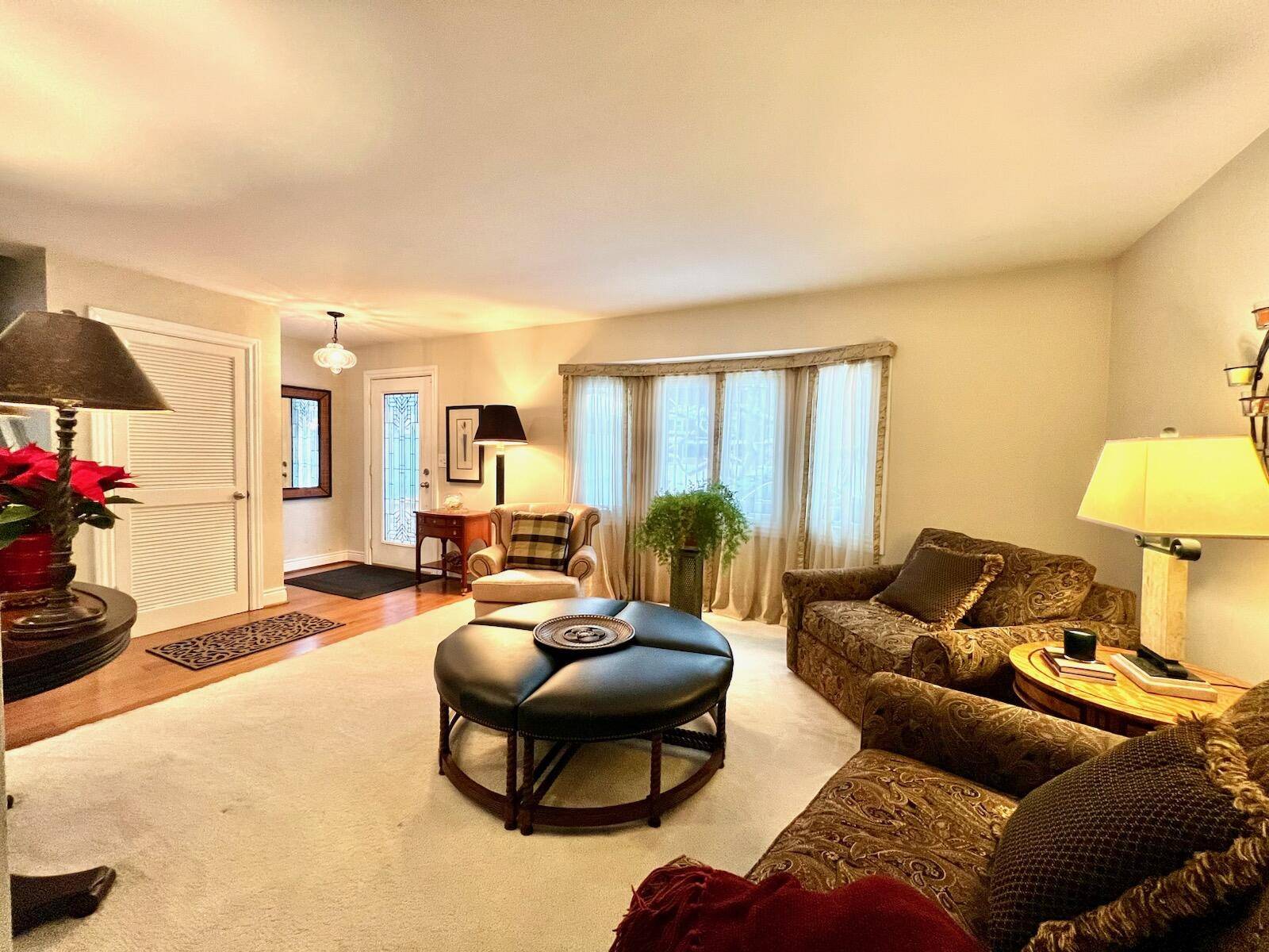 Ada, MI 49301,6316 Duxbury DR SE