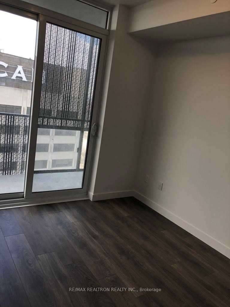 Toronto C10, ON M4P 1A6,8 Eglinton AVE E #3503