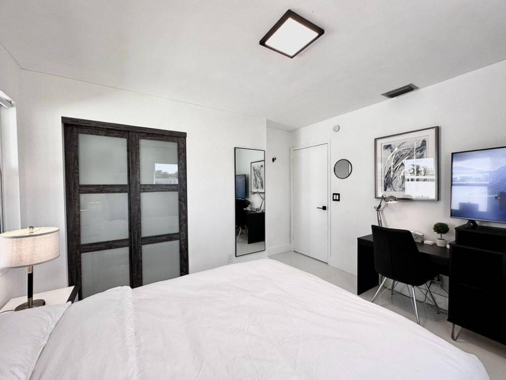 West Palm Beach, FL 33401,2135 Dock Street