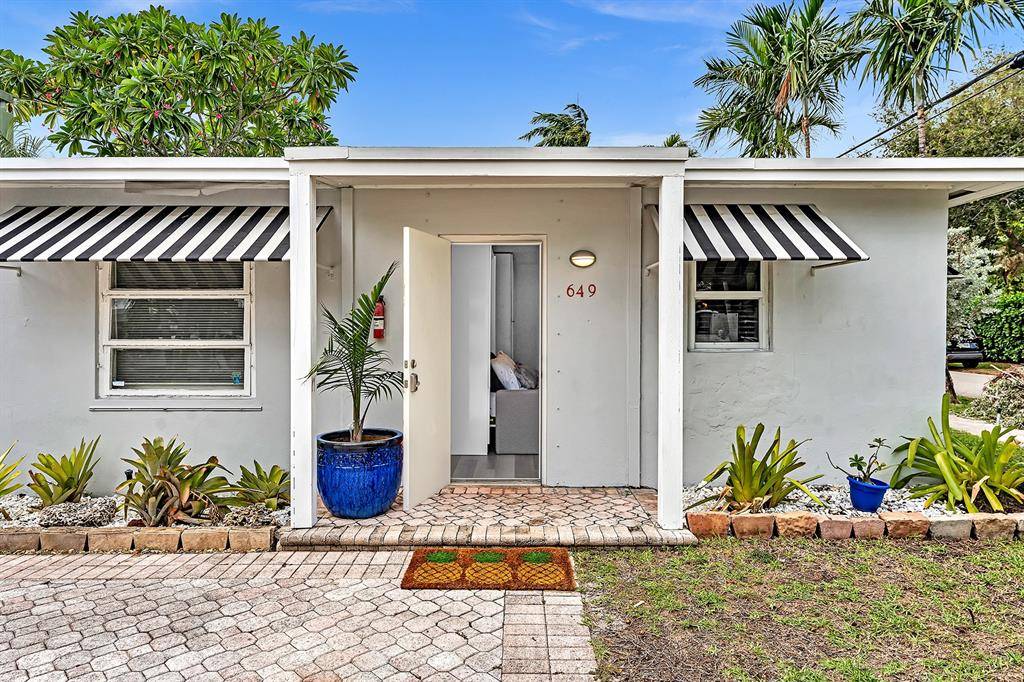 Fort Lauderdale, FL 33304,649 NE 16th TER