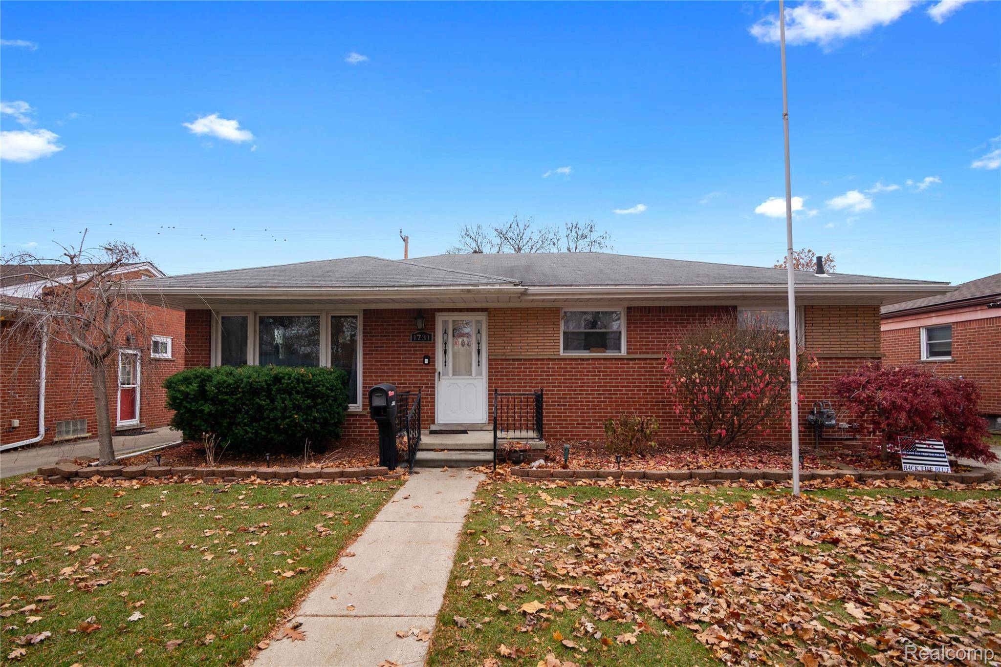 Trenton, MI 48183,1731 Grange RD