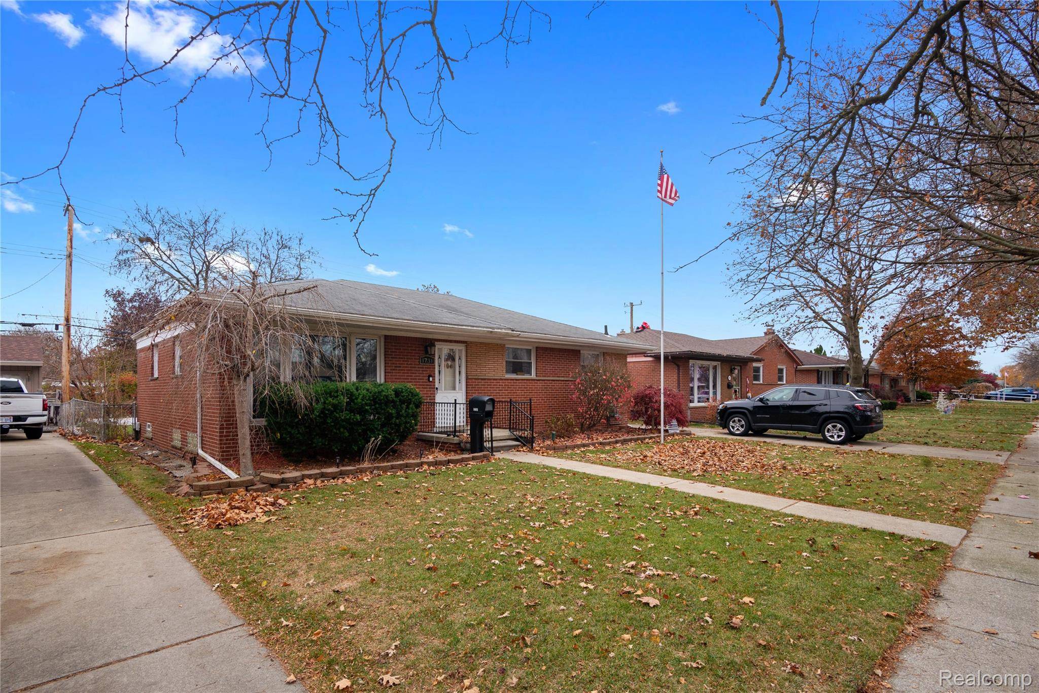 Trenton, MI 48183,1731 Grange RD