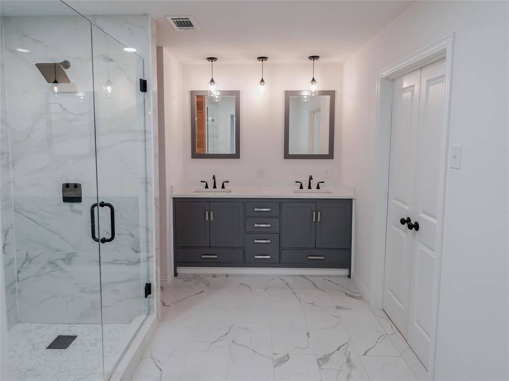 Denton, TX 76209,1714 Tyler Street