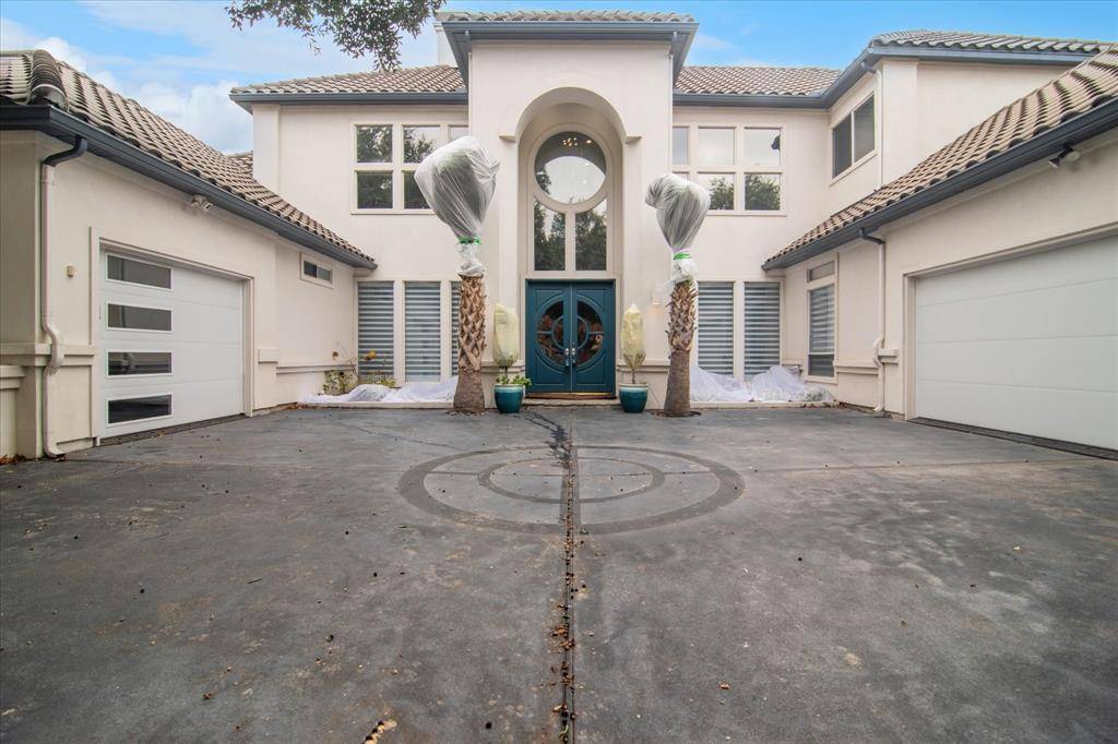 Plano, TX 75024,6405 Fox Chase Lane