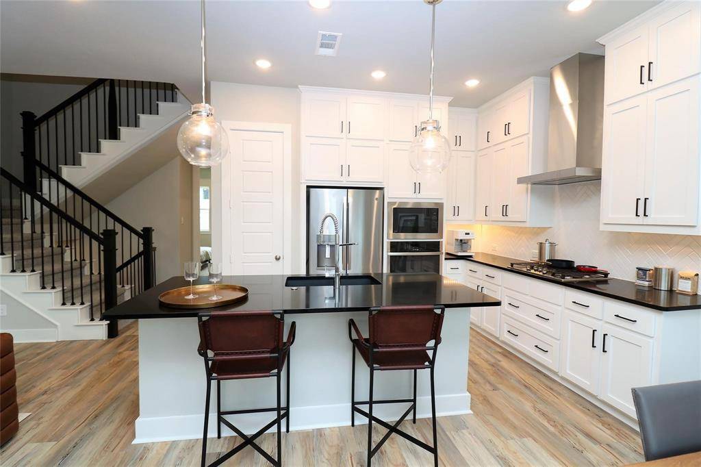 Fort Worth, TX 76114,4932 Hidden Grove Drive