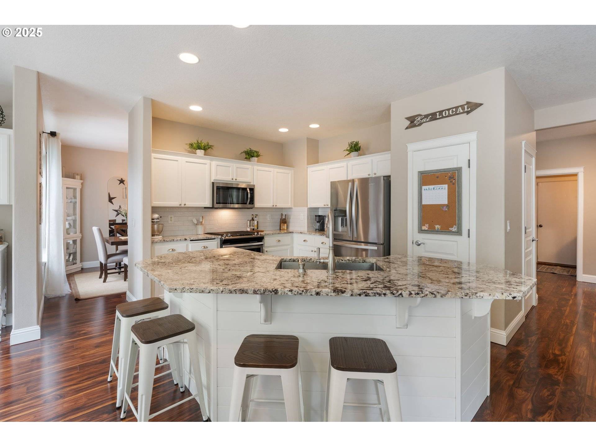 Sherwood, OR 97140,17337 SW GALEWOOD DR