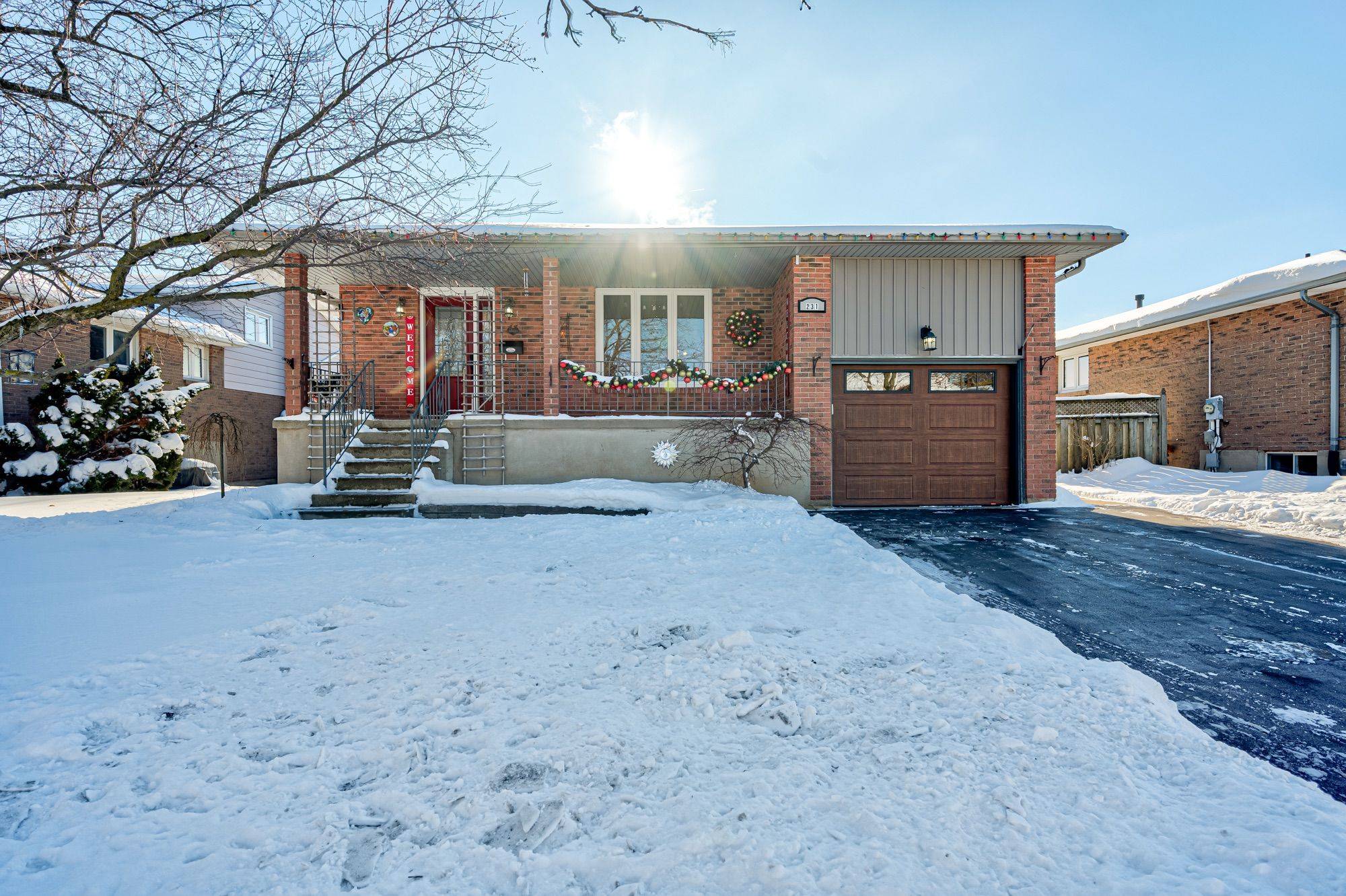 Stratford, ON N5A 7L2,231 Whitelock ST