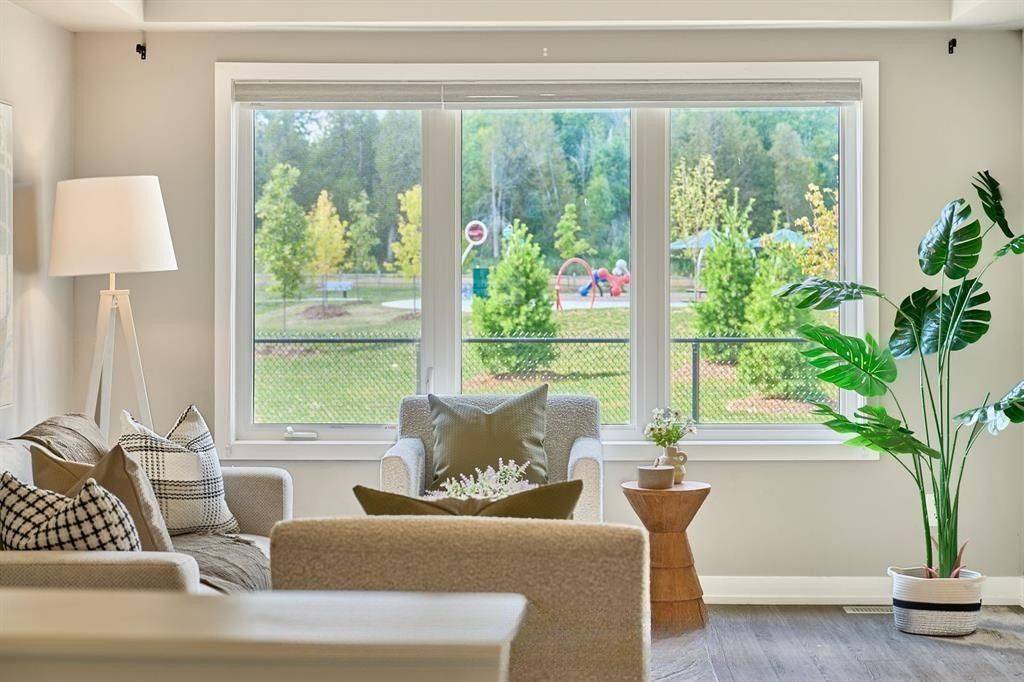 Barrhaven, ON K2J 6N8,1118 Apolune ST