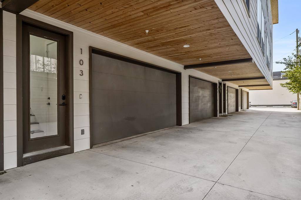 Dallas, TX 75206,2317 Moser Avenue #103