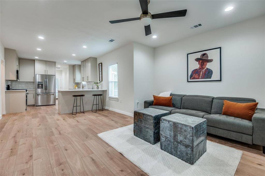 Dallas, TX 75208,602 Brooks Avenue