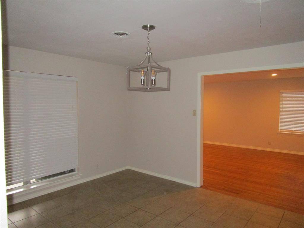 Dallas, TX 75214,7128 Clemson Drive