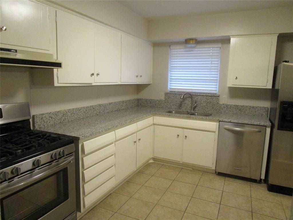 Dallas, TX 75214,7128 Clemson Drive