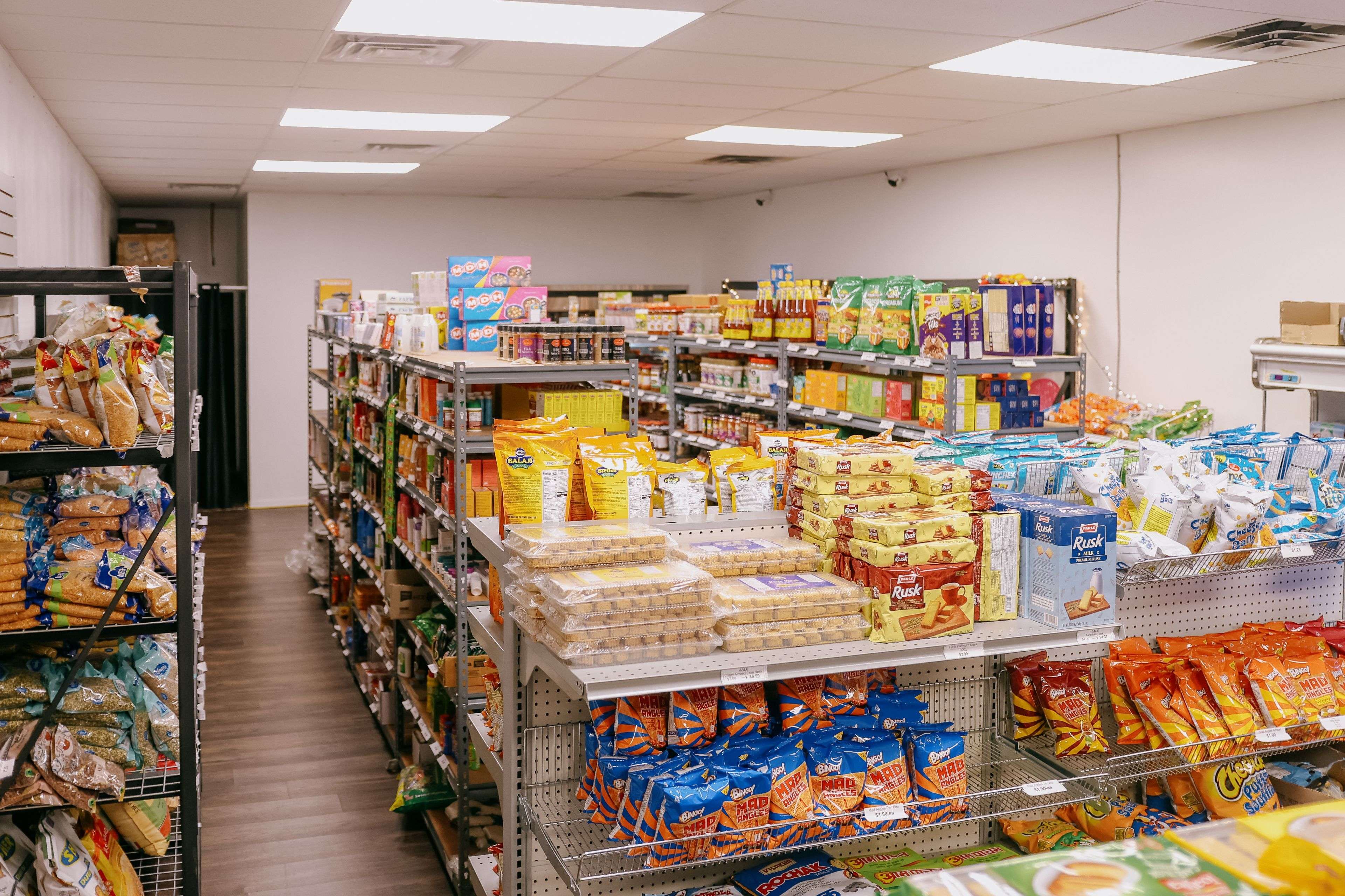 Barrie, ON L4M 6L5,221 Cundles RD E #4