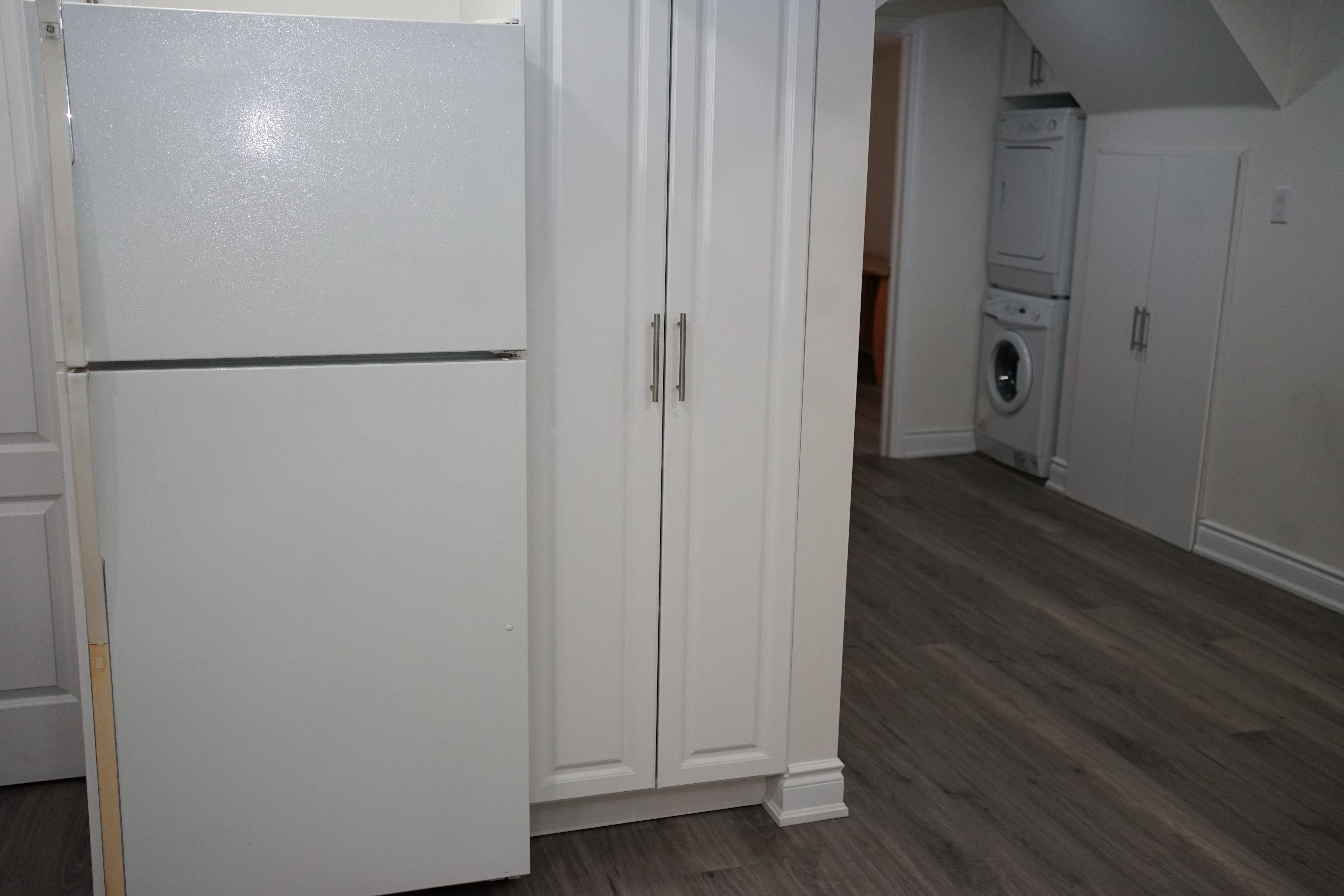 Mississauga, ON L5R 3K1,5278 Astwell AVE #Lower