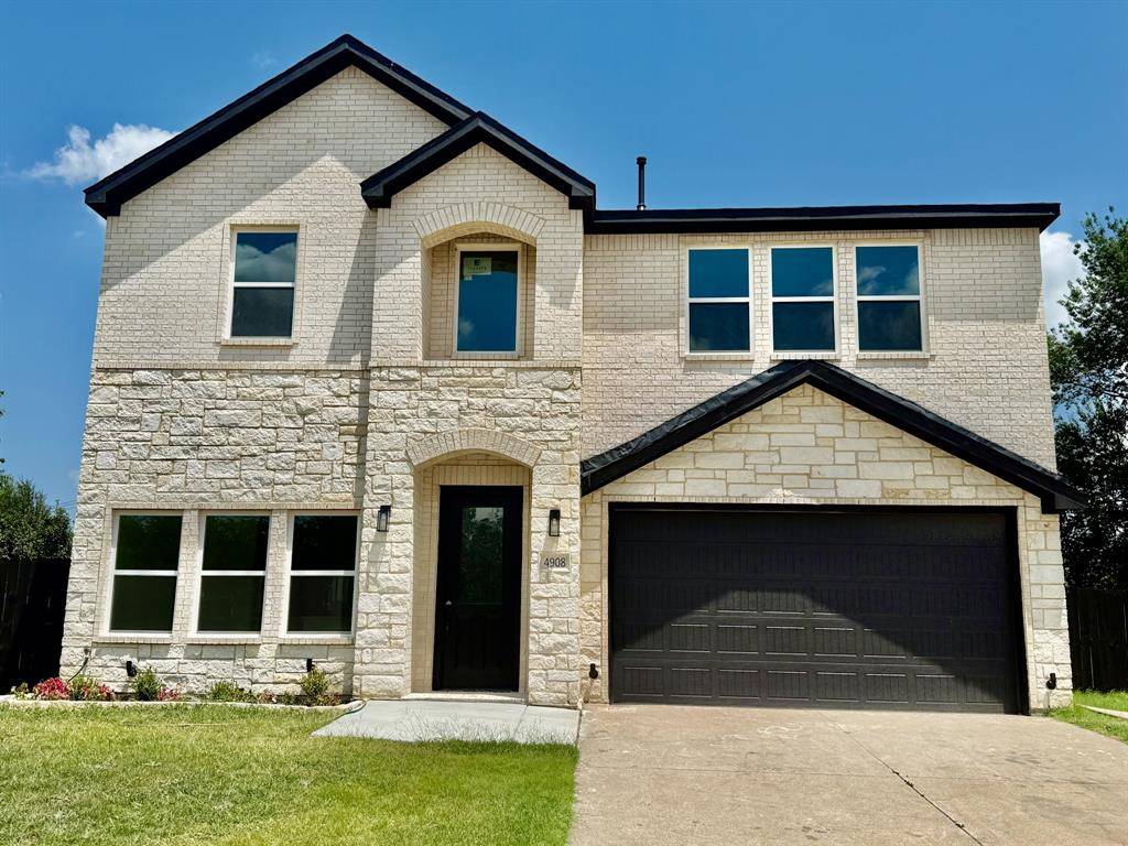 Grand Prairie, TX 75052,4908 Farrier Court