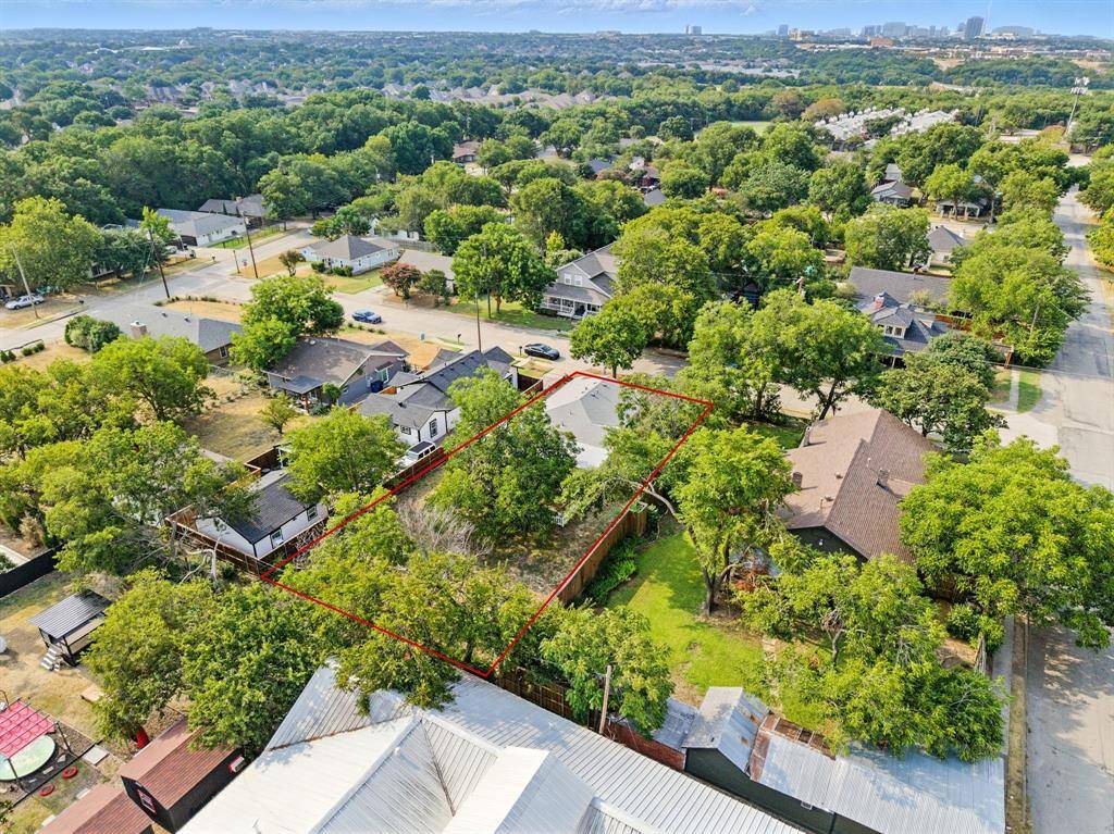 Frisco, TX 75034,7242 Pecan Street