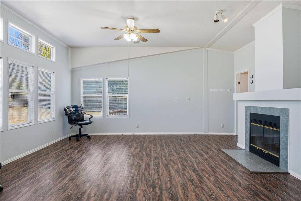 Ben Wheeler, TX 75754,289 PVT RD 8303