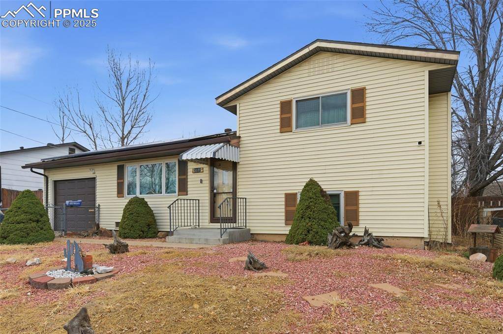 Colorado Springs, CO 80909,3310 E Bijou ST