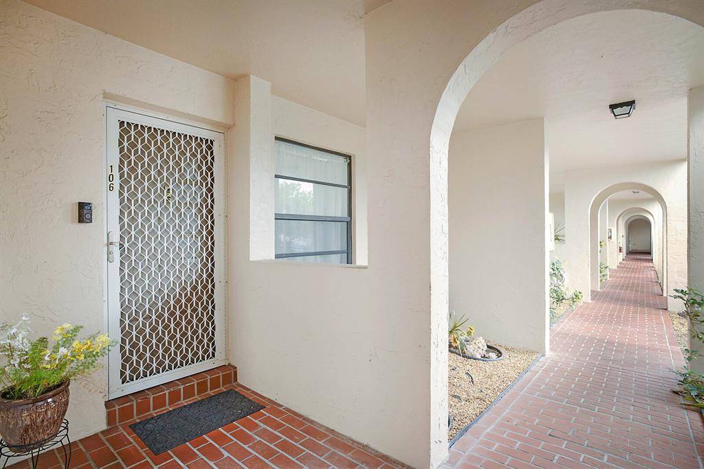 Lauderhill, FL 33319,3485 Environ Blvd #C106