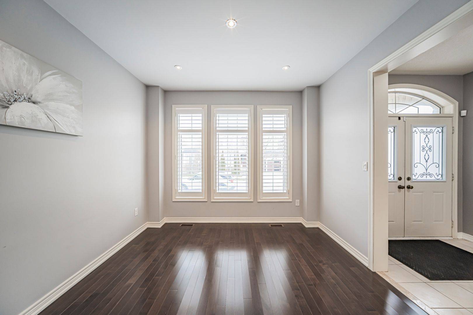 Oakville, ON L6M 0T1,3152 Larry CRES