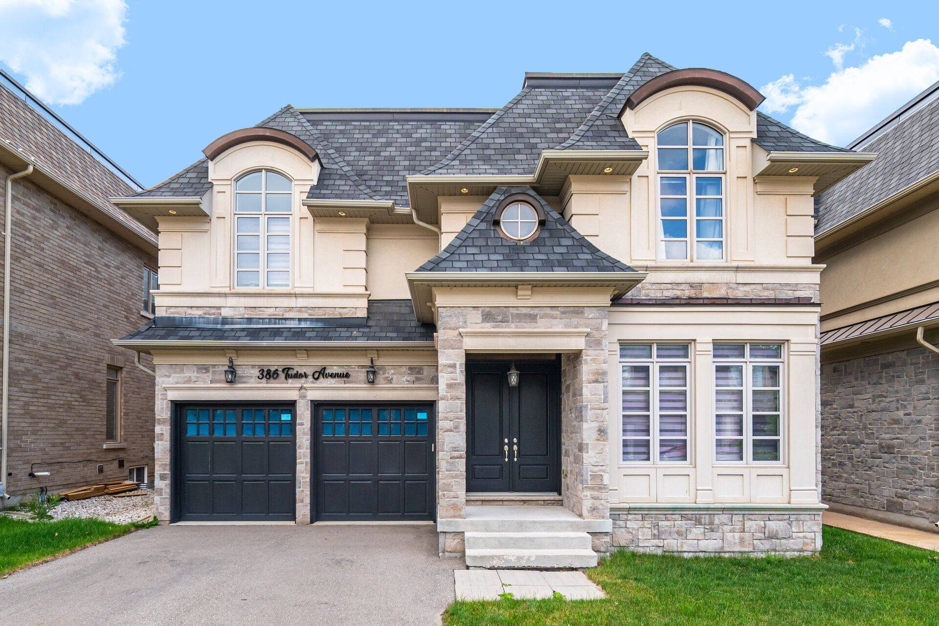 Oakville, ON L6K 2V5,386 Tudor AVE