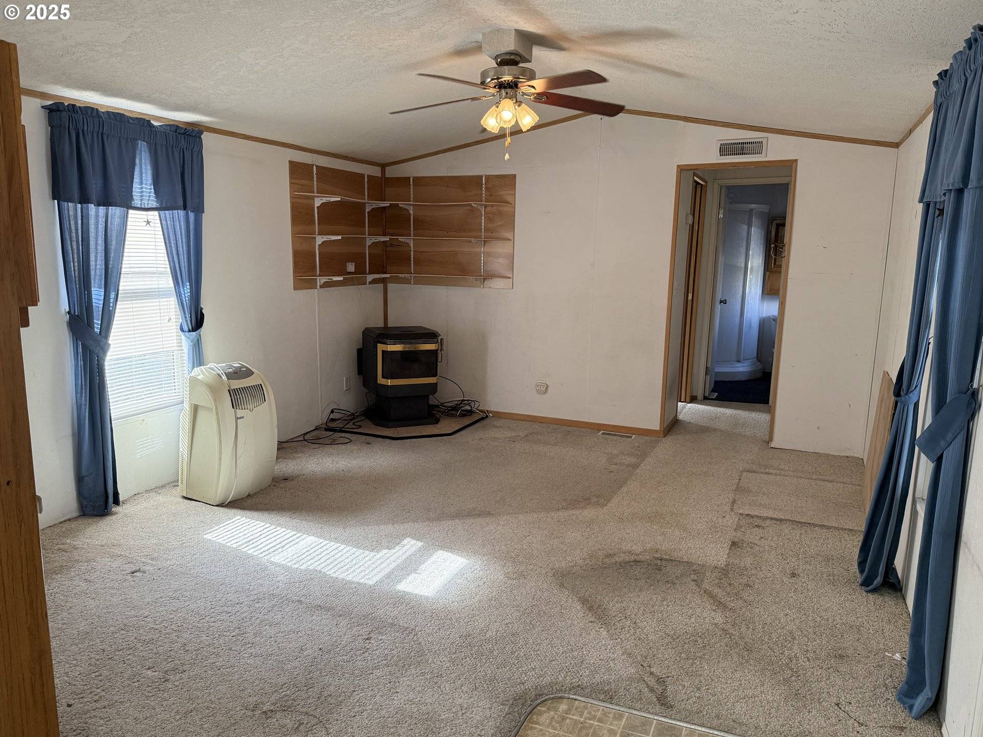 Roseburg, OR 97470,107 BALDER LN