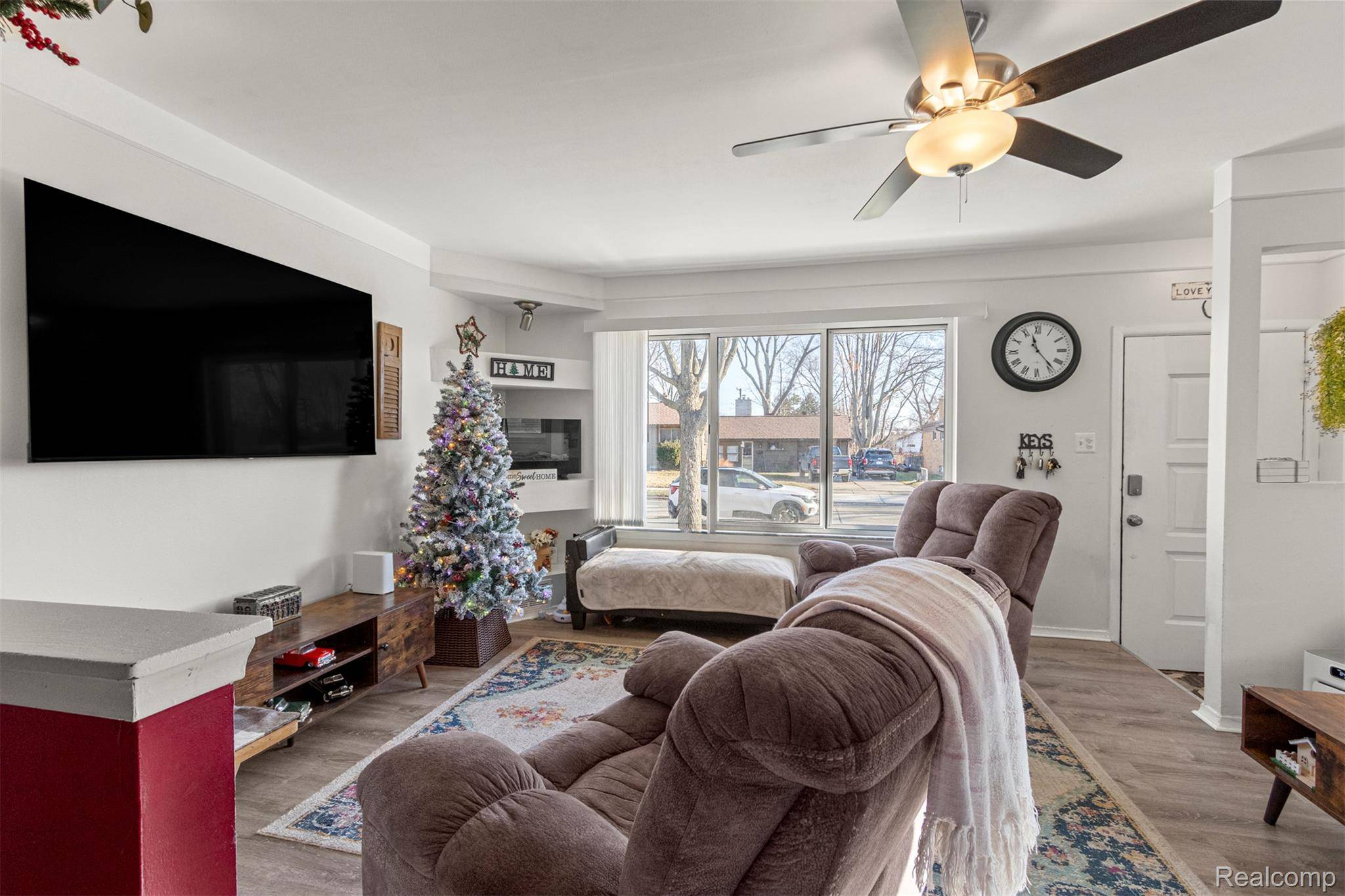 St. Clair Shores, MI 48082,29701 Elmgrove ST