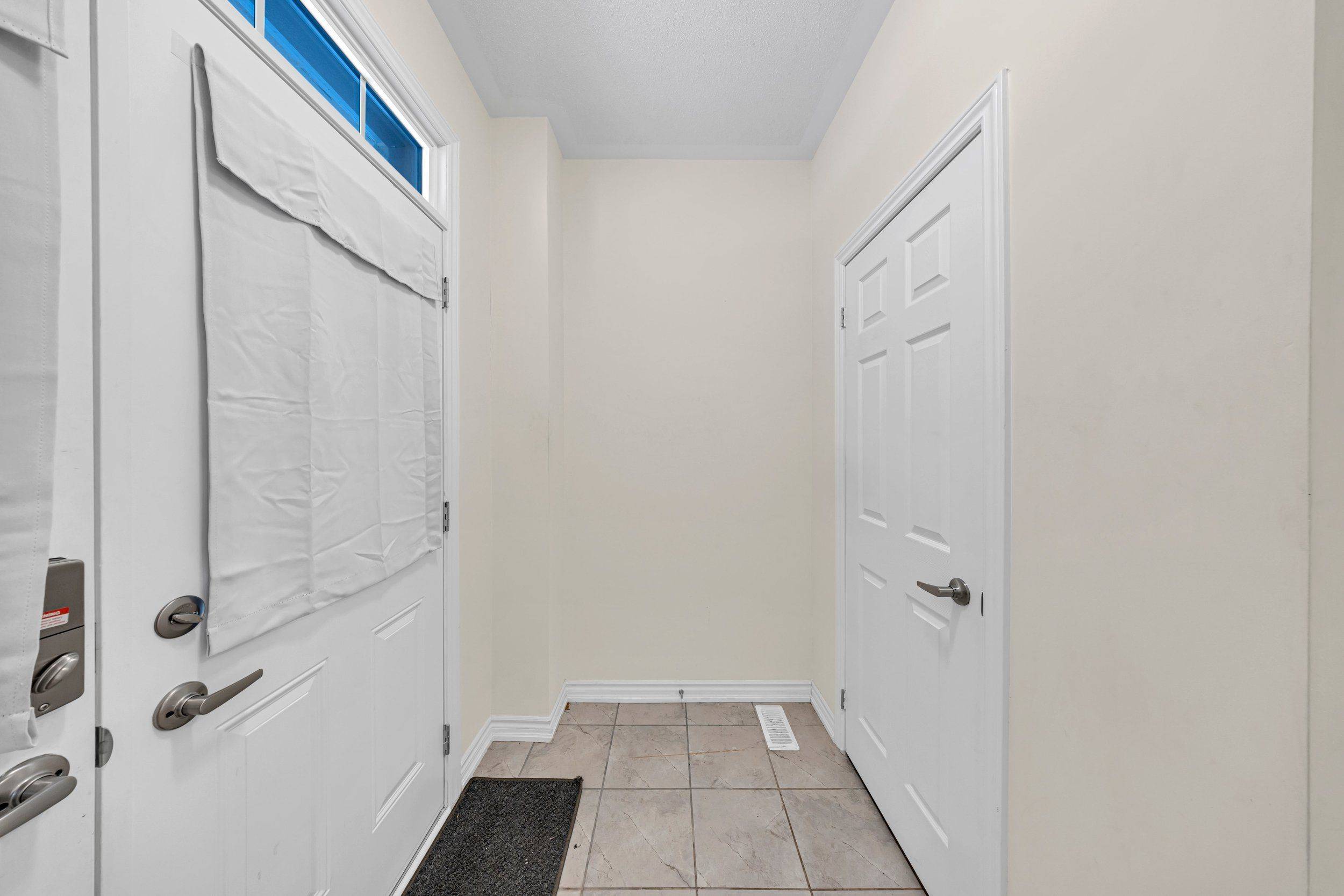 Oshawa, ON L1L 0V1,941 Rexton DR