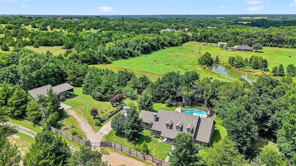 Sherman, TX 75090,77 Fellowship Lane