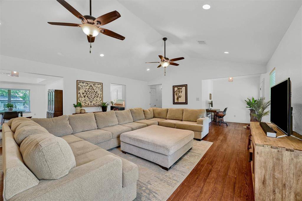 Sherman, TX 75090,77 Fellowship Lane